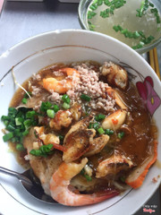 hủ tiếu tôm cua khô