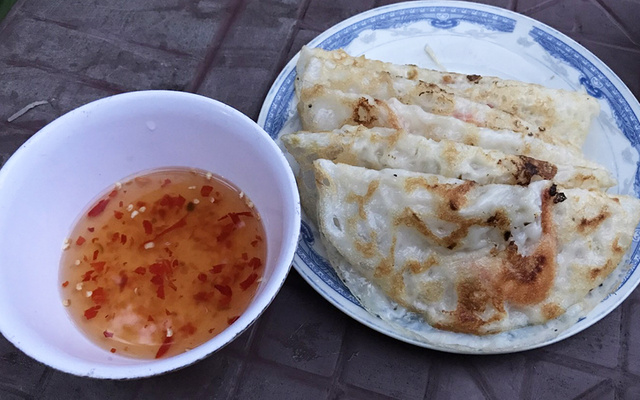 Bánh Xèo Tôm Nhảy