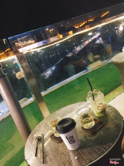 View đẹp. Đồ uống giá ok. Nhân viên phục vụ tốt nhiệt tình