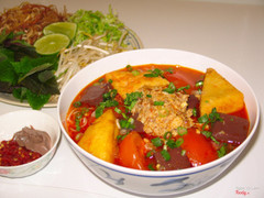 Bún riêu Ban Mê ăn là mê