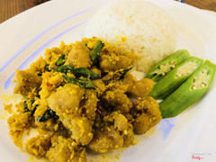 M17. Salted egg diced chicken with Rice (Cơm gà xào trứng muối)