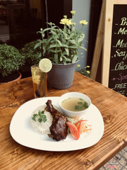 M4. House Special Chicken Rice (Cơm gà thả vườn) 