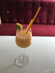 Cocktail đặt hàng lucid