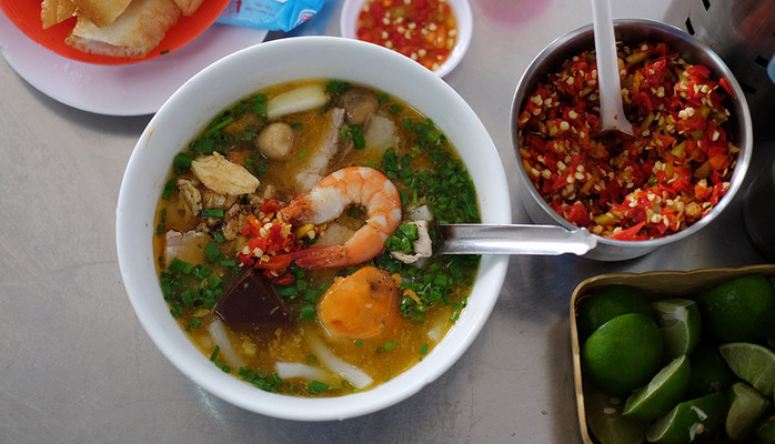 Thảo - Bánh Canh Cua & Gỏi Cuốn