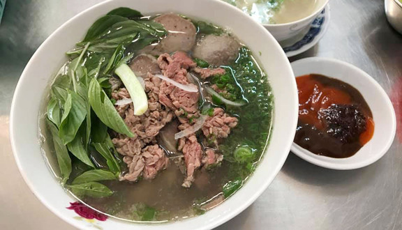 Phở Trung Kiên