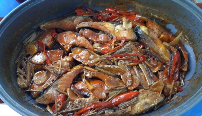 Mộc Quán - Cơm Văn Phòng - Nguyễn Tuân