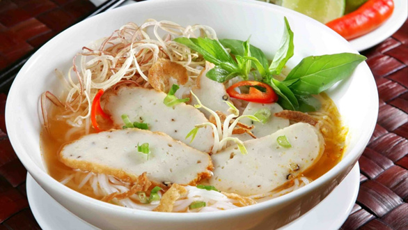 Quán Bánh Canh Chả Cá Thiên Ân - Chung Cư Bàu Cát 2