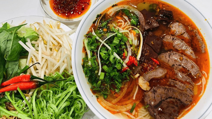 Bún Bò Huế - A Bu