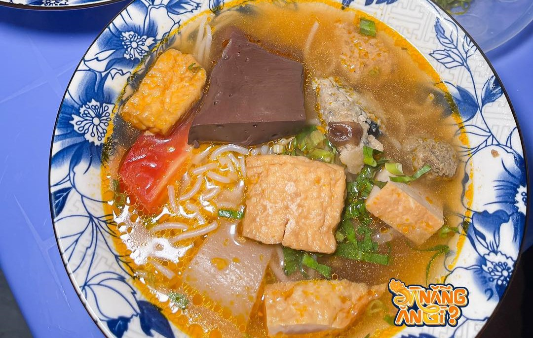 Bún Riêu Gánh Sài Gòn & Canh Bún Rau Muống - Bé Năm - 89 Trưng Nữ Vương ...