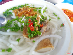 Bánh canh chả cá chiên