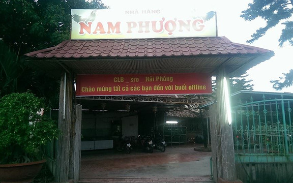 Nam Phượng - Hải Sản Tươi Sống