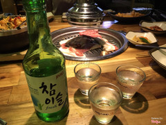 Combo nướng hấp dẫn cùng rượu soju