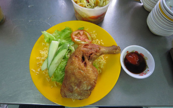 Cơm Sinh Viên