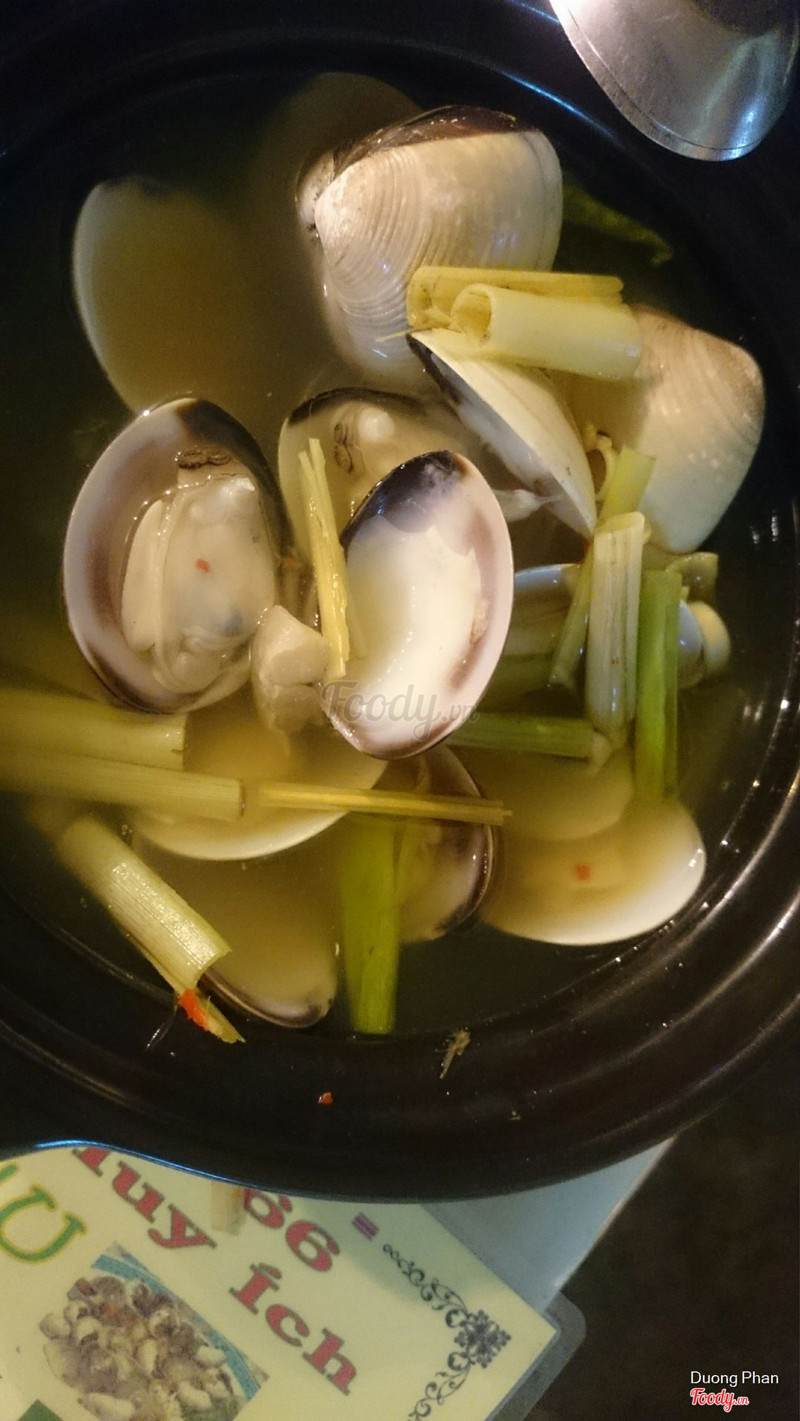 Nghêu hấp sả :x