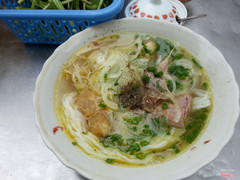 Phở tái gân