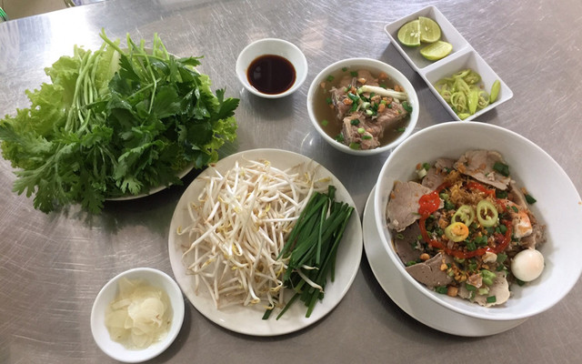Chú Đô - Hủ Tiếu 20k