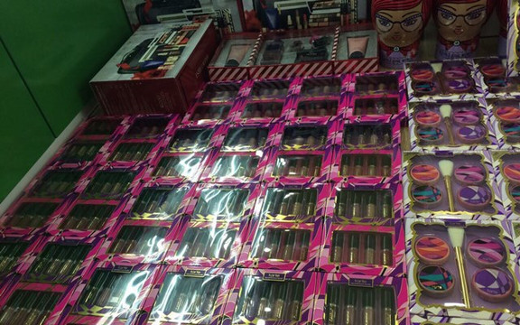 Sen Nguyen (Shop Bằng Lăng Tím 1412) - Sài Gòn