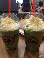 Mém xíu ko còn chỗ ngồi