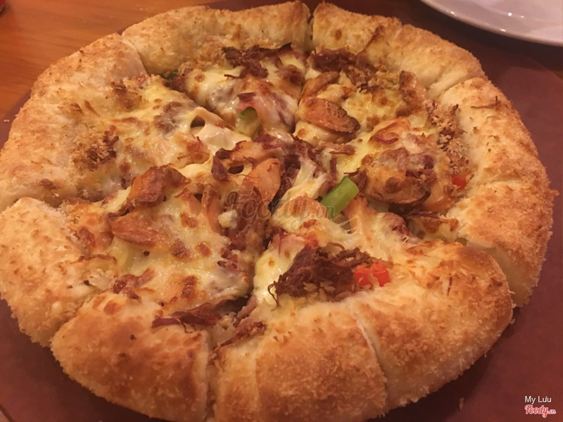 pizza bò xé viền nhân phô mai