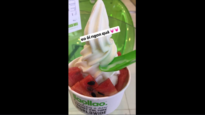 llaollao Natural Frozen Yogurt