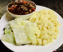 Cơm bò sốt tiêu đen