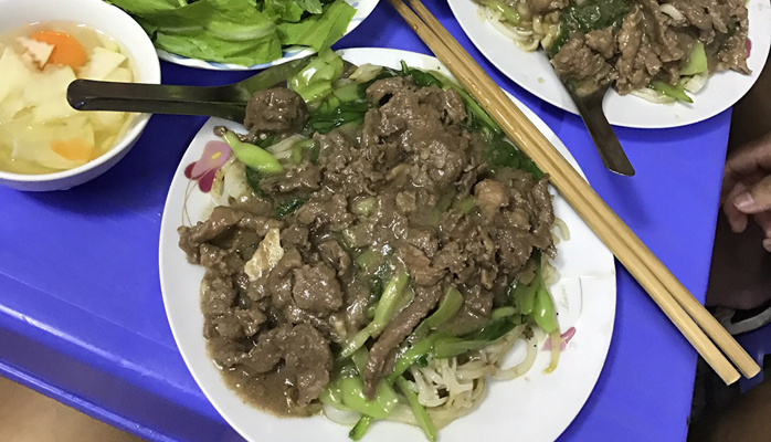 Hiếu - Phở Bò & Cơm Rang