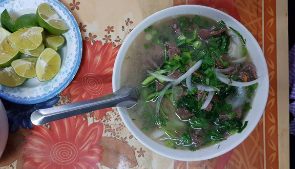 Phở Bò Gia Truyền & Cơm Gà Xối Mắm - Vương Thừa Vũ