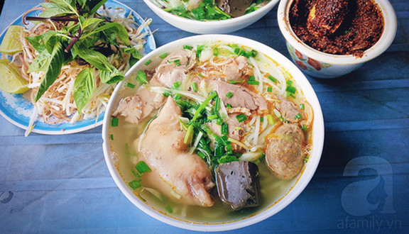 Vân - Bún Bò Huế & Mì Quảng