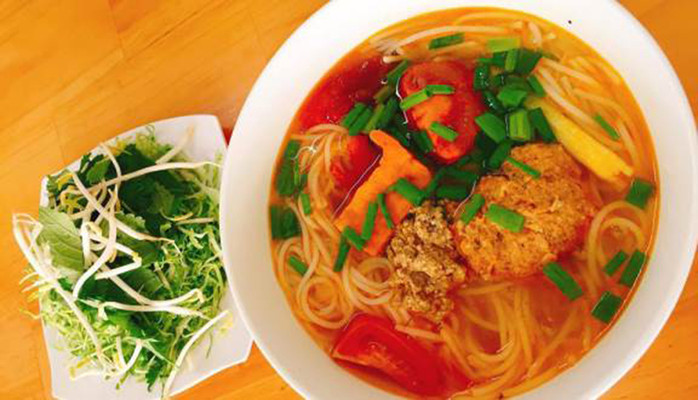 Bà Nhỏ - Bún Riêu Cua & Cơm Gà