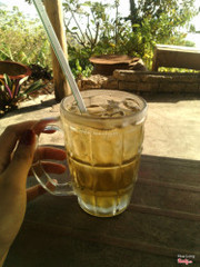 Nước mía lau li to ụ. 9000 nha