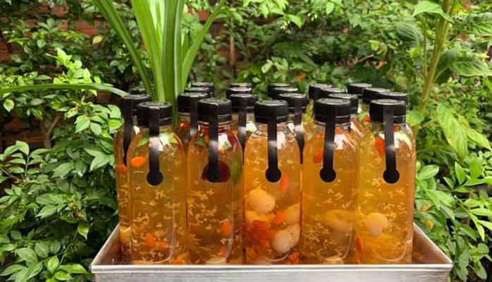 Chè Dưỡng Nhan Hoàng Cung - Phạm Thế Hiển