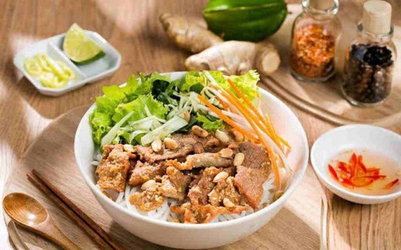 Nem Nướng Ninh Hoà Cô Út - 115 Trường Sơn