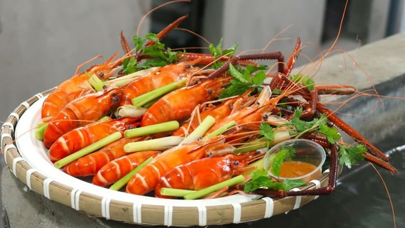 Tôm Càng Xanh Tatapa (Giant River Prawn) - Đường Số 15