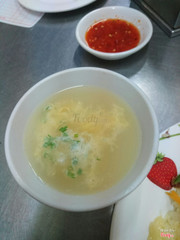 Soup trứng cút 