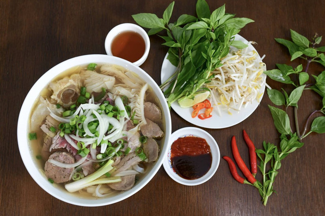 Phở Bò & Cơm Chiên Cao Bằng - 22 Ngô Thì Nhậm