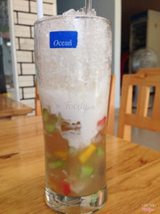 Chè củ năng nước dừa