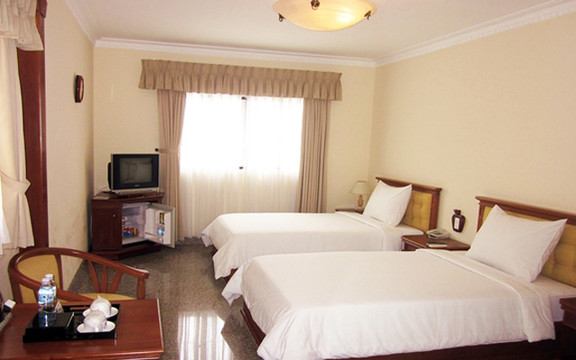 Xuân Kiều Hotel - Hồ Tùng Mậu