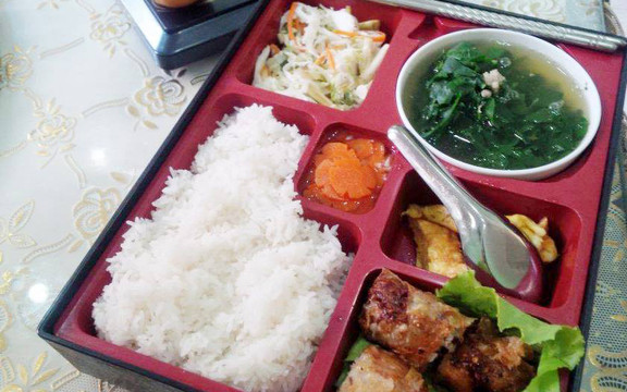 Cơm Hộp Văn Phòng - Cơm VNXK