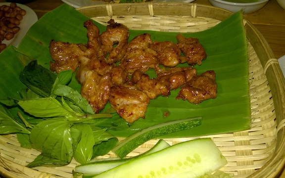 Khói BBQ - Đình Phong Phú