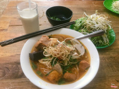 Bún riêu cua sườn chả!!!! Điểm 10 cho chất lượng 