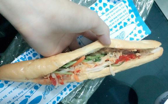 Bánh Mì Que Tứ Hải - Lê Lợi