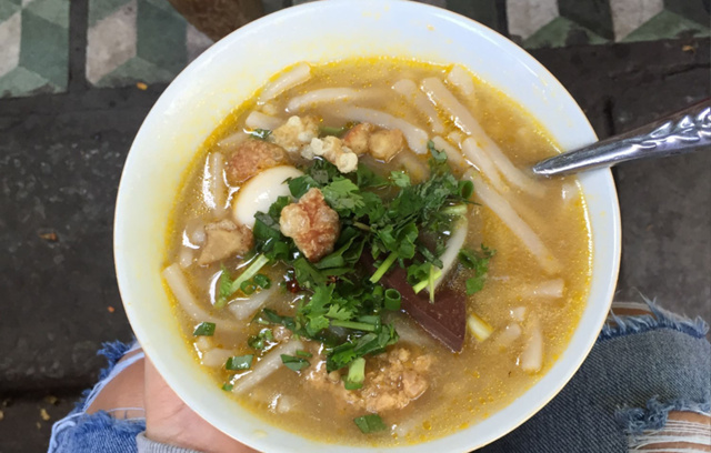 Cháo Bánh Canh Cây Bàng