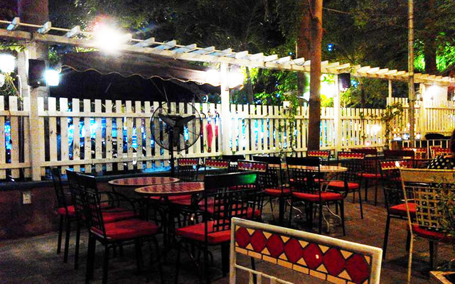 Suối Ngàn Cafe - Nguyễn Huy Điển