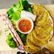 Bánh Xèo Bà Anh tại địa chỉ 069 Ngô Quyền. Hotline 0966.422.422