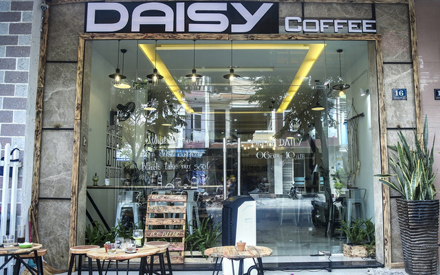 Daisy Coffee - Nguyễn Sơn Trà