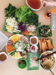 Cuốn bốn mùa và Bún ốc mà đã ăn hết ốc