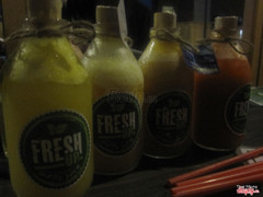 Một dàn em nước ép