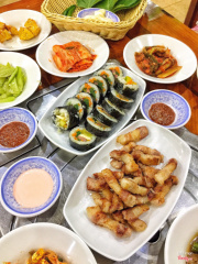 thịt nướng , kimbap