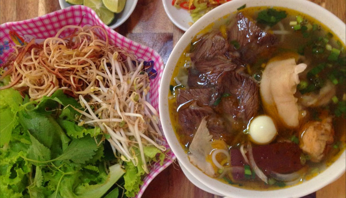 Bún Bò - Trường Thi