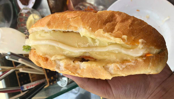 Bánh Mì Bò Mộng Mơ